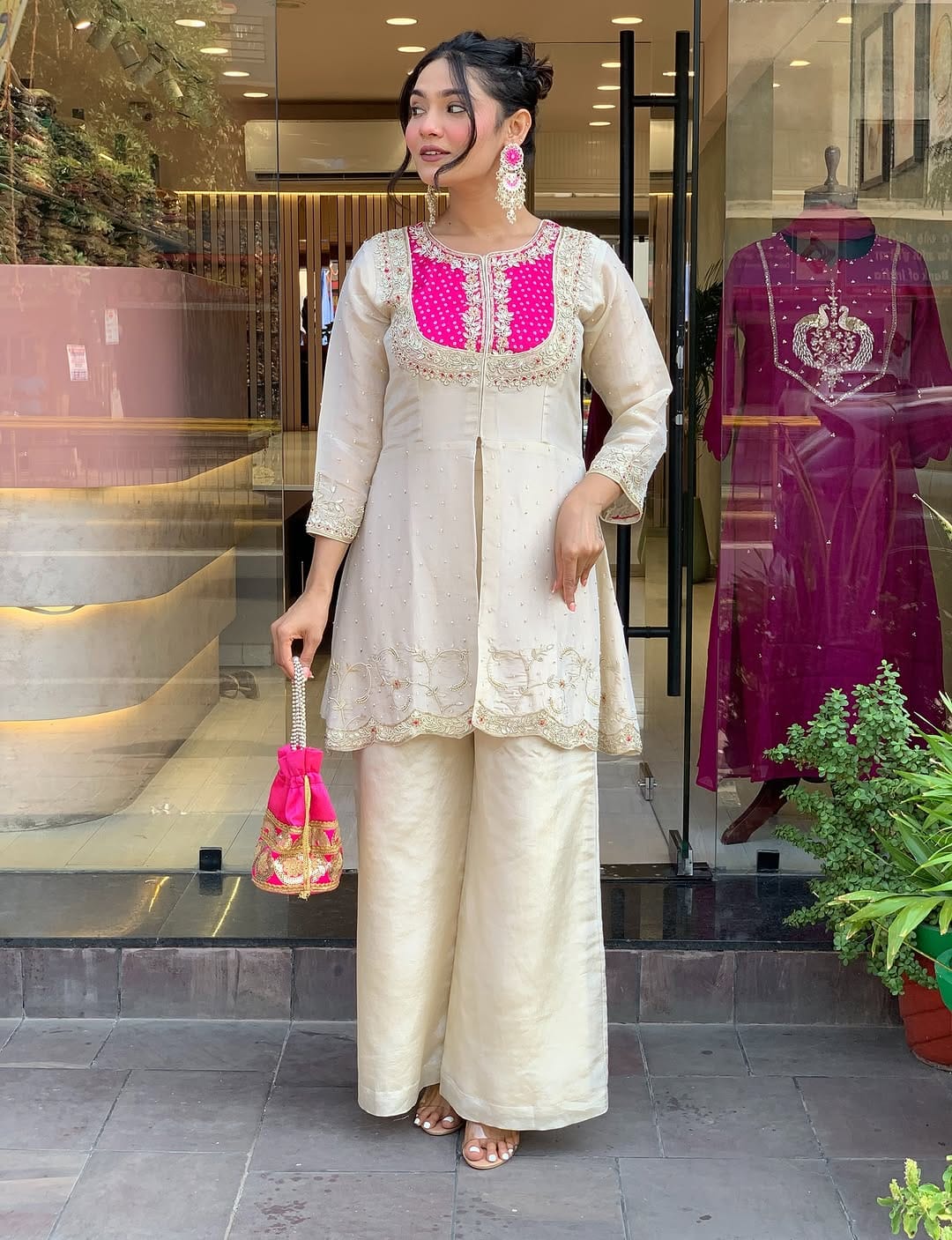 The Lady Crown – Cream Heavy Roman Embroidered 2-Piece Set with Cotton Lining