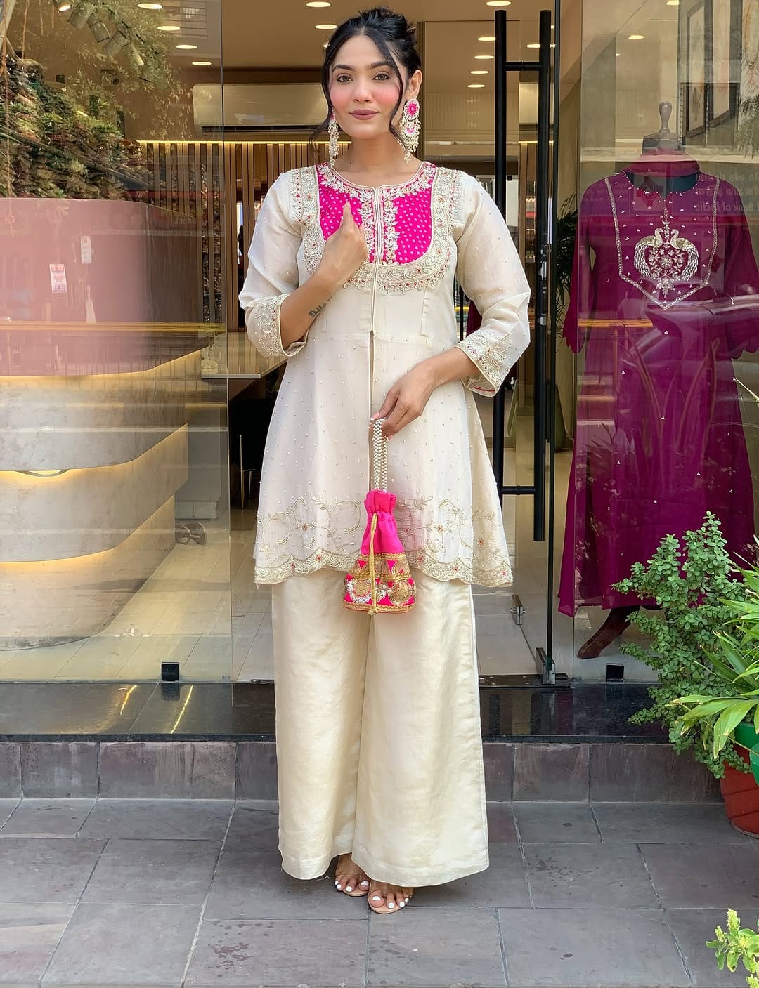 The Lady Crown – Cream Heavy Roman Embroidered 2-Piece Set with Cotton Lining