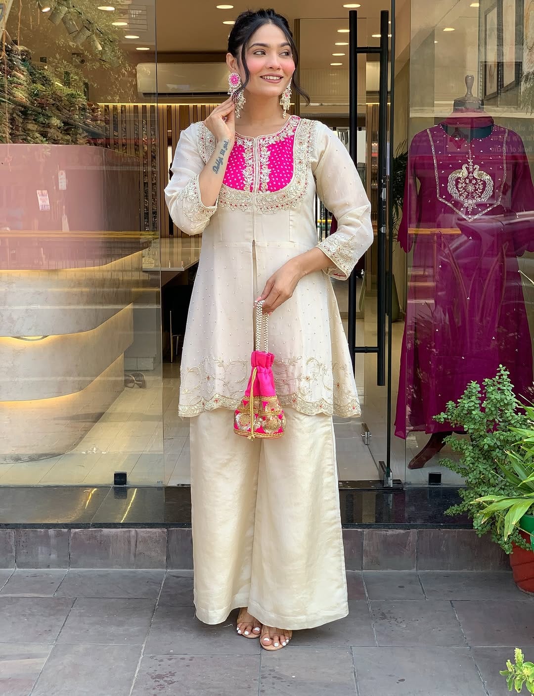 The Lady Crown – Cream Heavy Roman Embroidered 2-Piece Set with Cotton Lining