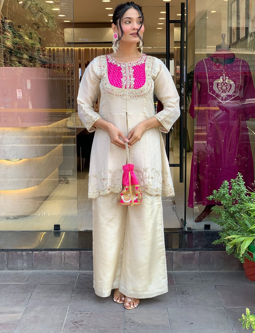 The Lady Crown – Cream Heavy Roman Embroidered 2-Piece Set with Cotton Lining