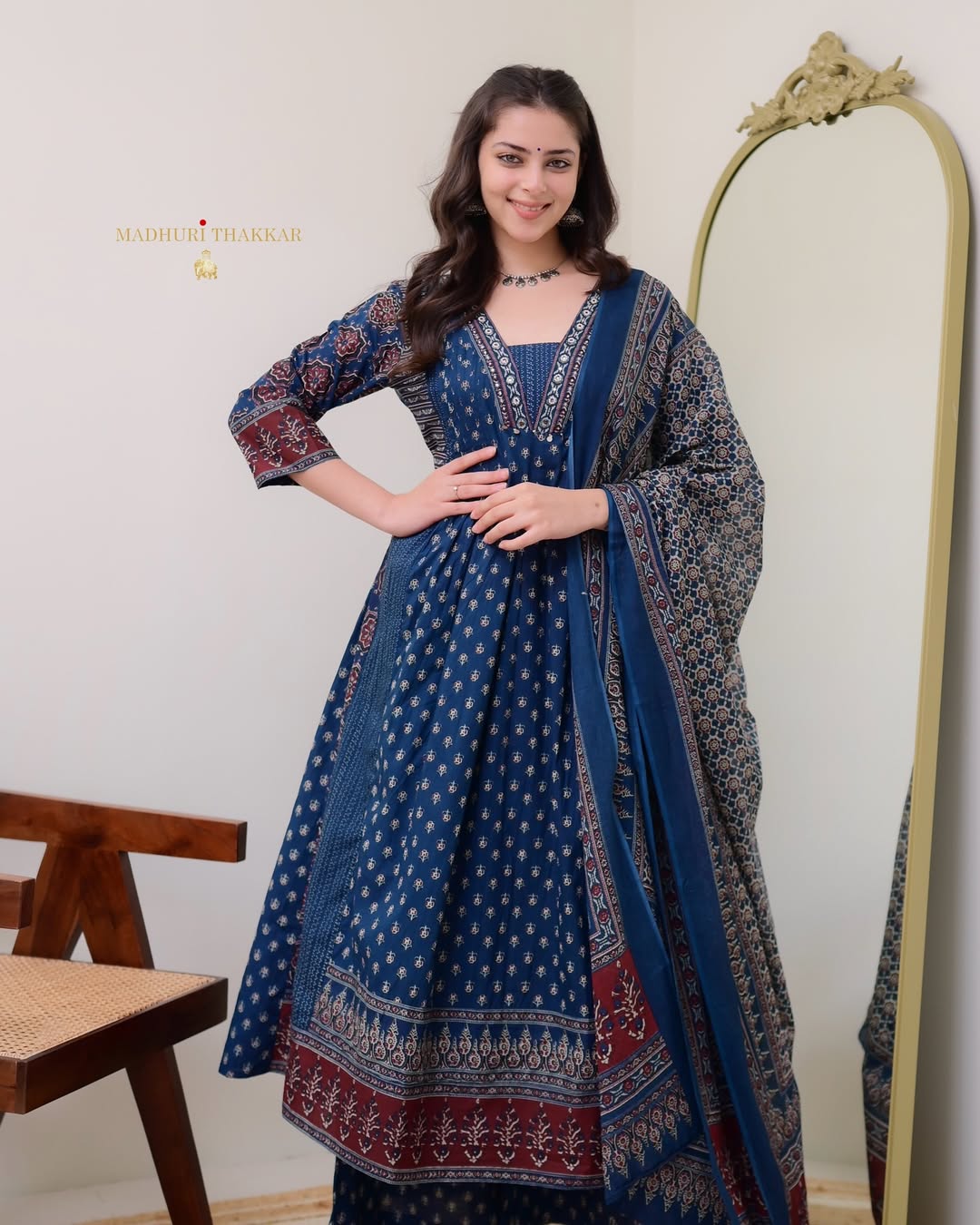 The Lady Crown – Navy Blue Mal Cotton Kurti with Plazo & Dupatta, Handwork Neck Detailing