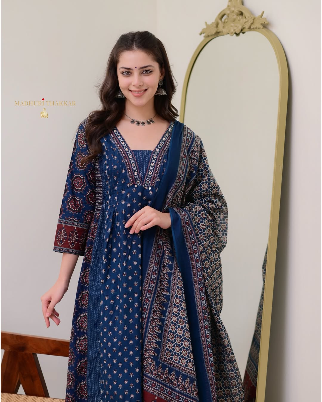 The Lady Crown – Navy Blue Mal Cotton Kurti with Plazo & Dupatta, Handwork Neck Detailing
