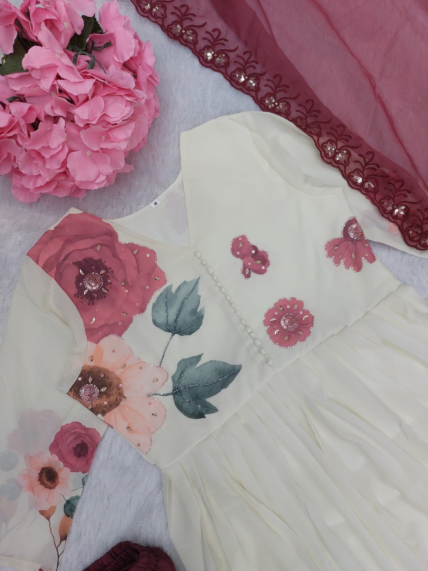 The Lady Crown – White Floral Print Chiffon 3-Piece Suit Set with Embroidery & Handwork