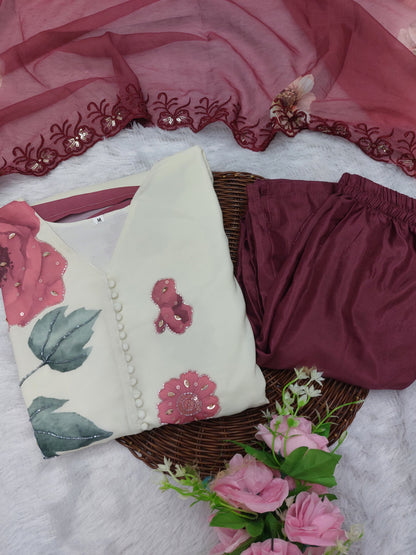 The Lady Crown – White Floral Print Chiffon 3-Piece Suit Set with Embroidery & Handwork