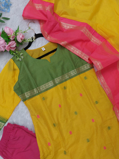 The Lady Crown – Yellow & Green Varanika/Kasturi Premium Kanchi Cotton Suit Set with Jacquard Dupatta & Zari Weaving